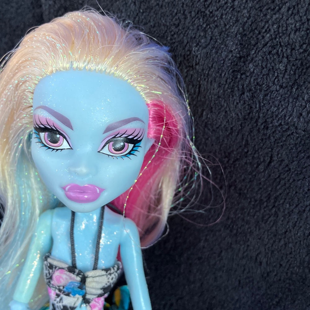 Vintage Monster High, Abbey Bominable, daughter of the yeti. Skull shore